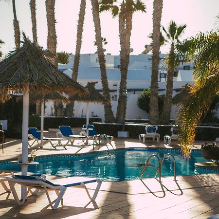 Mar Azul Playa Aparthotel Puerto del Carmen  Bagian luar foto