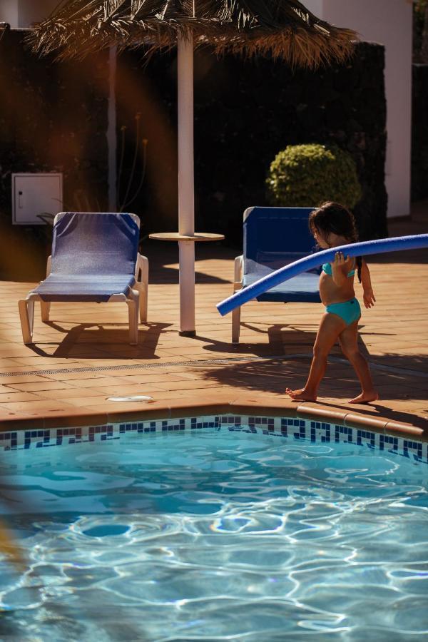 Mar Azul Playa Aparthotel Puerto del Carmen  Bagian luar foto